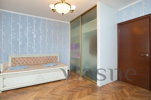 3 bedroom apartment for rent, Yaroslavl - apartment by the day
