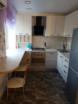 Rent daily my apartment, Chernomorsk (Illichivsk) - apartment by the day