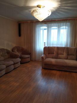 3 bedroom apartment in Cherny, Chernomorsk (Illichivsk) - apartment by the day