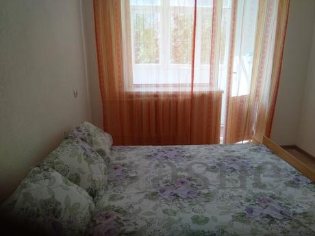 4-room, 12 persons, 1 house from the sea, Chernomorsk (Illichivsk) - apartment by the day