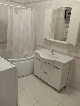 3 bedroom apartment for rent, Kemerovo - apartment by the day