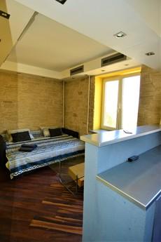Rent a cozy 2-bedroom apartment near the metro Schukinskaya 