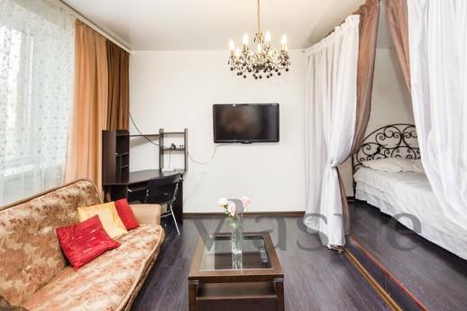 Квартира расположена в центральной части Тюмени.
В квартире 