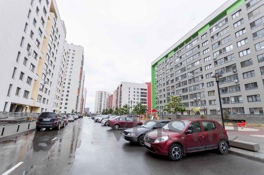 2 bedroom apartment for rent, Tyumen - apartment by the day