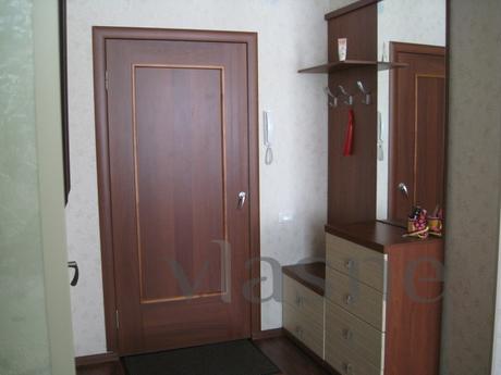 Luxury 1 bedroom apartment, Kirov - apartment by the day