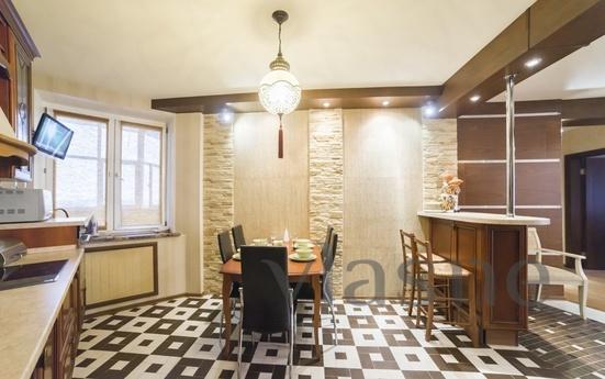 Cozy apartment for rent in Tyumen, Tyumen - apartment by the day