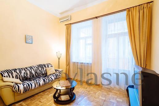 Apartment in the center of Kiev, Kyiv - apartment by the day