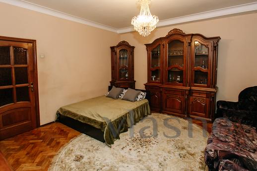 Уютная комната возле м. Сухаревская, Москва - квартира посуточно