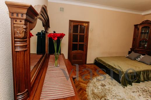 Уютная комната возле м. Сухаревская, Москва - квартира посуточно