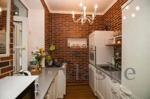 Daily Average Kislovsky Lane, d, Moscow - apartment by the day