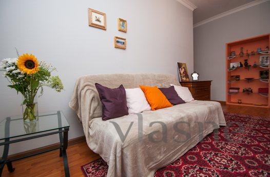 Daily Average Kislovsky Lane, d, Moscow - apartment by the day