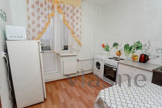 Уютная и чистая квартира в самом центре, Оренбург - квартира посуточно