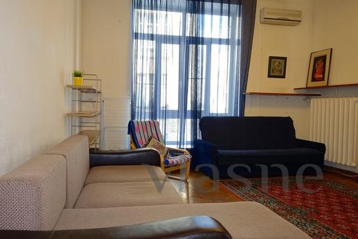Berths: 2 + 2, 1 room isolated. The apartment is for rent! T