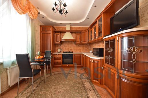 2-room apartment center Borispol for dai, Boryspil - apartment by the day