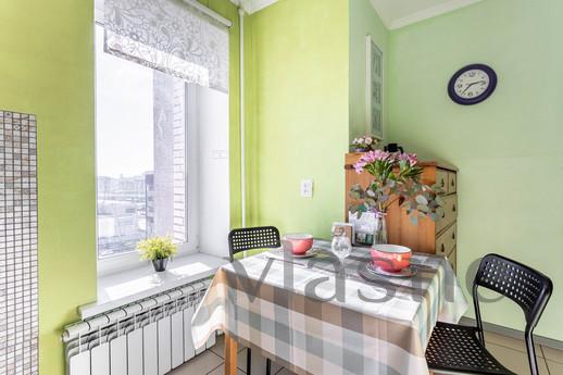 Apartments near Komendantsky Prospekt, Saint Petersburg - apartment by the day
