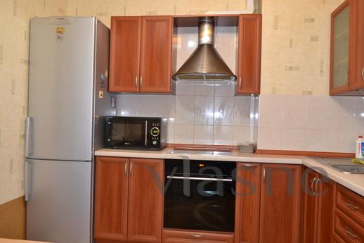 Apartment for rent, hourly, Troyeschina, Kyiv - apartment by the day