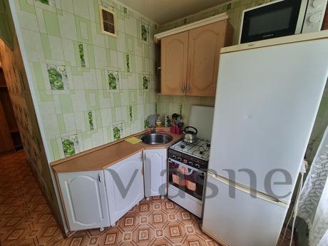 2-room apartment on Gagarina, Zlatoust - apartment by the day