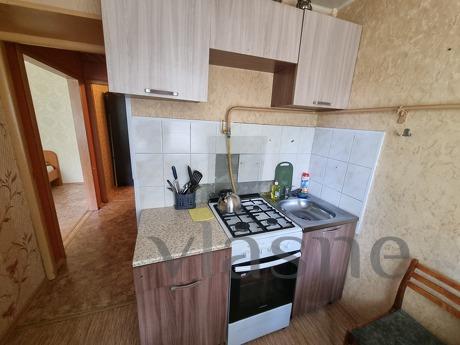 2-room apartment on Gagarina, Zlatoust - apartment by the day