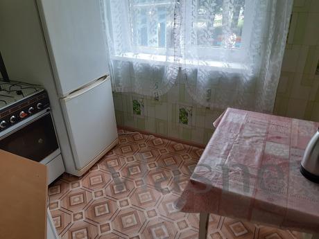 2-room apartment on Gagarina, Zlatoust - apartment by the day