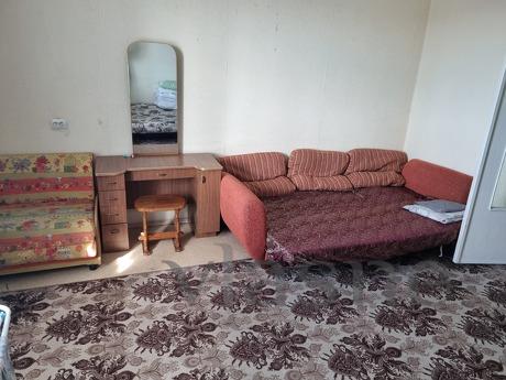 1-room apartment Mira 28, Zlatoust - apartment by the day