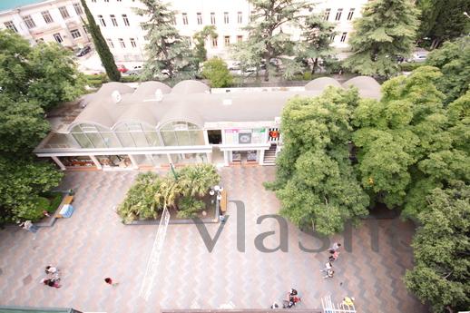 Daily Apartments "VENERA" 6-5, Yalta - apartment by the day