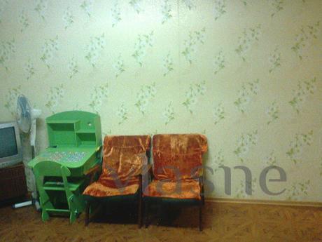 Rent one-room apartment, Chernomorsk (Illichivsk) - apartment by the day