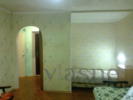 Rent one-room apartment, Chernomorsk (Illichivsk) - apartment by the day