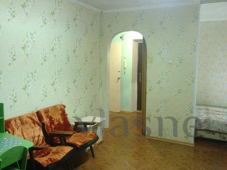 Rent one-room apartment, Chernomorsk (Illichivsk) - apartment by the day