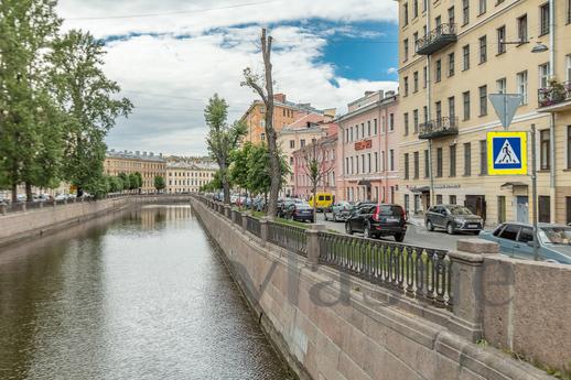 Посуточно Санкт-Петербург, канал Грибоед, Санкт-Петербург - квартира посуточно