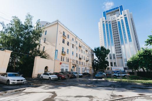 ИСТОР. ЦЕНТР, ЖД-ВОКЗАЛ, Екатеринбург - квартира посуточно
