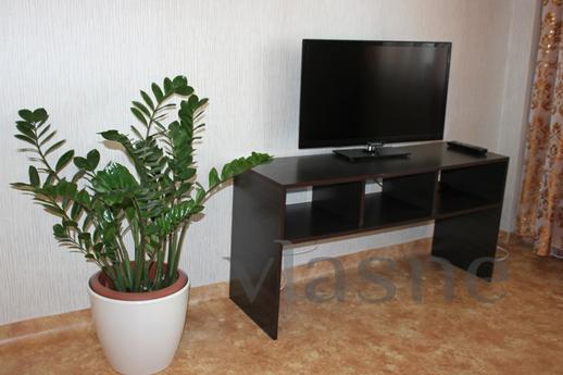 1-bedroom apartment in a new house, Krasnoyarsk - apartment by the day