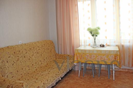 1-bedroom apartment in a new house, Krasnoyarsk - apartment by the day