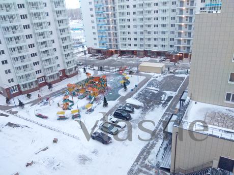 Studio in a new house, Krasnoyarsk - apartment by the day