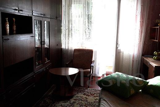 Cozy apartment in the center, Chernomorsk (Illichivsk) - apartment by the day