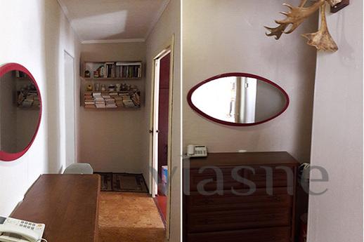 Cozy apartment in the center, Chernomorsk (Illichivsk) - apartment by the day