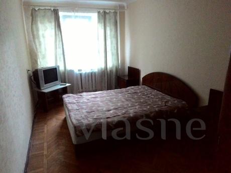 treshka in Kharkov, Kharkiv - apartment by the day