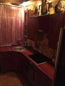 Сдам уютный домик (курень), Черноморск (Ильичевск) - квартира посуточно