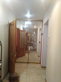 Rent your apartment by the day, Chernomorsk (Illichivsk) - apartment by the day