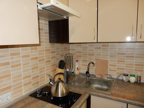 2 bedroom apartment for rent, Chernomorsk (Illichivsk) - apartment by the day