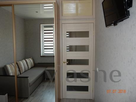 2 bedroom apartment for rent, Chernomorsk (Illichivsk) - apartment by the day