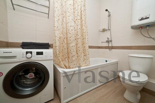 Daily Tatishcheva 47a 13 floor, Yekaterinburg - apartment by the day