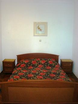 Rent apartments for rent m.Nauchnaya, Kharkiv - apartment by the day