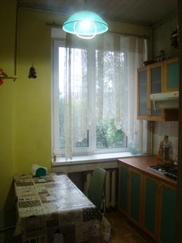 Rent apartments for rent m.Nauchnaya, Kharkiv - apartment by the day