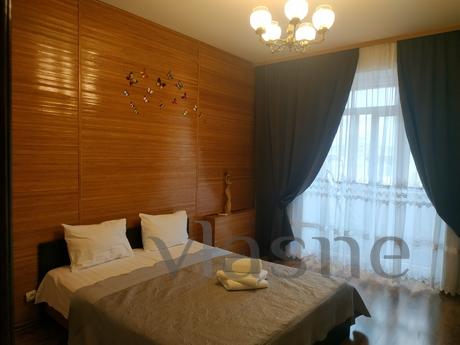 Two bedroom apartment, Kyiv - apartment by the day