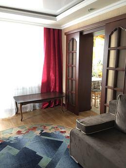 Spacious one bedroom apartment, Saint Petersburg - apartment by the day