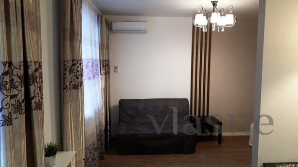 Apartment opposite Baskethall, Krasnodar - apartment by the day