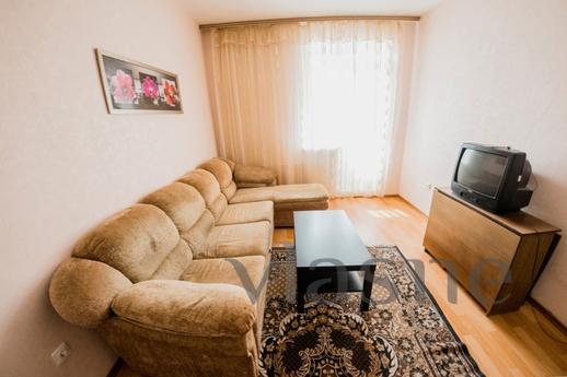 2 bedroom bright apartment, Orenburg - apartment by the day