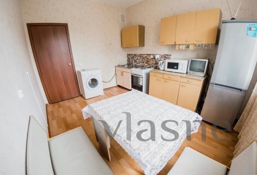 2 bedroom bright apartment, Orenburg - apartment by the day