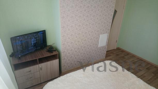 2 square district shopping center Crysta, Tyumen - apartment by the day