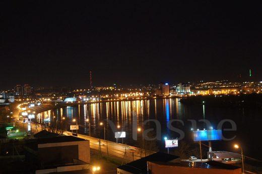 2 bedroom apartment, Irkutsk - apartment by the day
